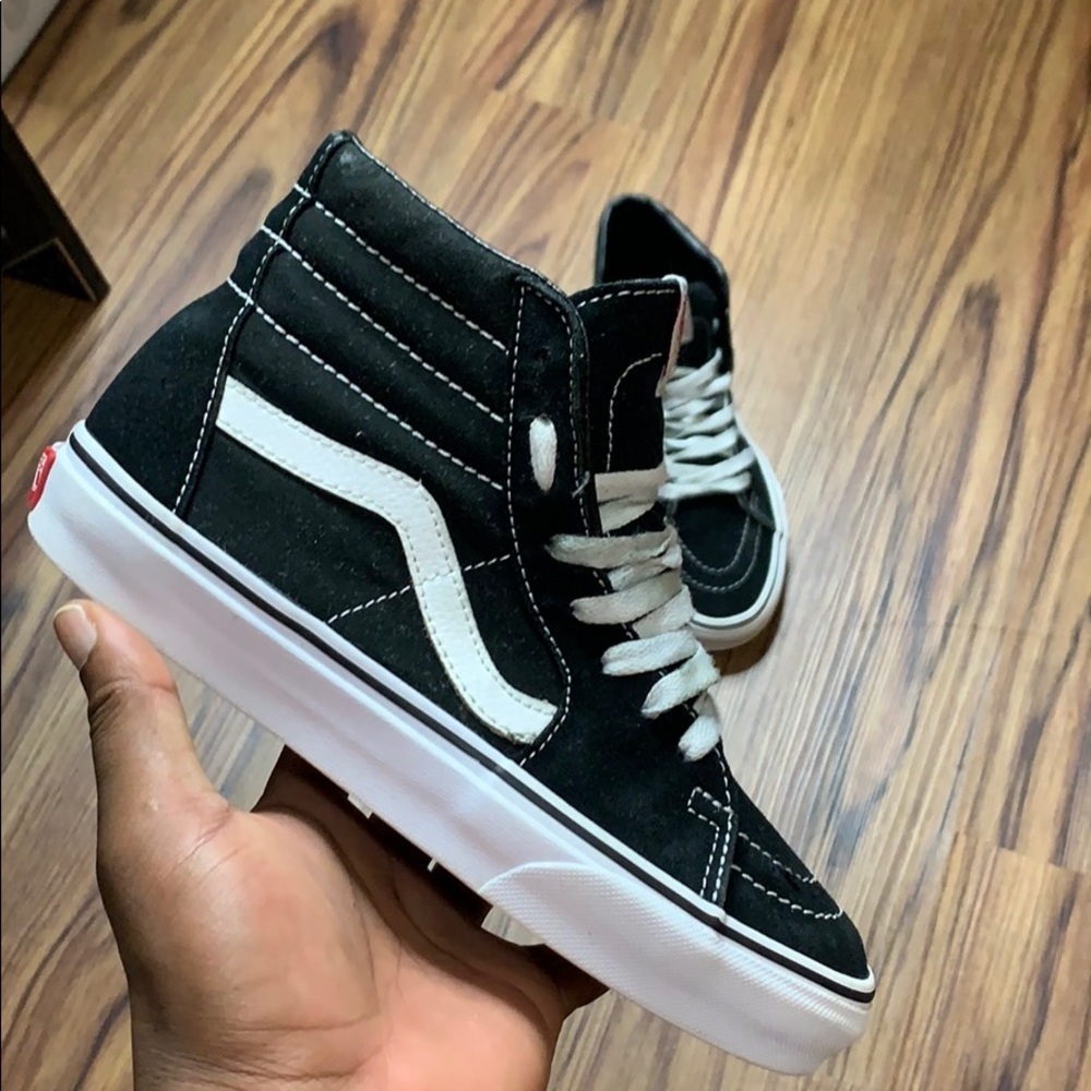 Unisex Vans Of The Wall